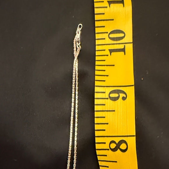 Elegant Silver and Amber Pendant Necklace - Picture 5 of 5